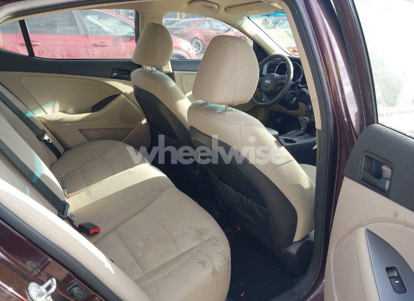 Photo 8 of 2014 Kia Optima LX (VIN 5XXGM4A71EG289837)