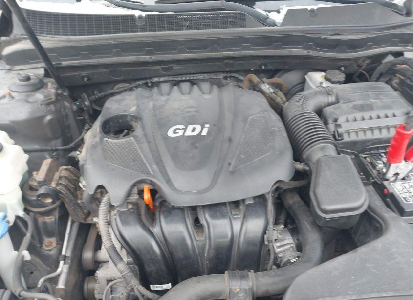 Photo 10 of 2014 Kia Optima LX (VIN 5XXGM4A71EG295072)