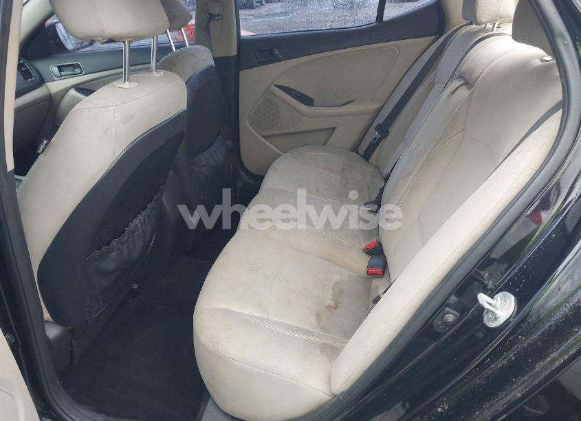 Photo 8 of 2014 Kia Optima LX (VIN 5XXGM4A71EG301808)