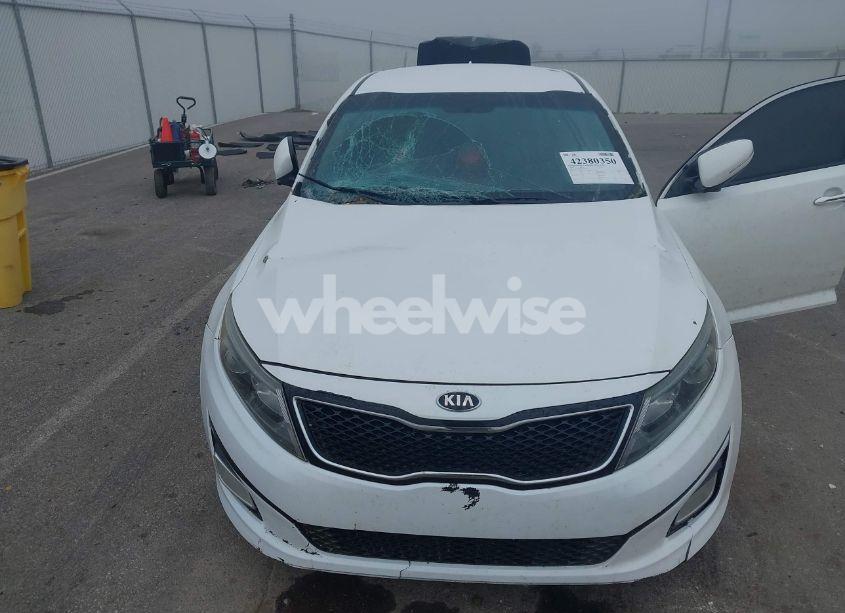 Photo 6 of 2014 Kia Optima LX (VIN 5XXGM4A71EG303834)
