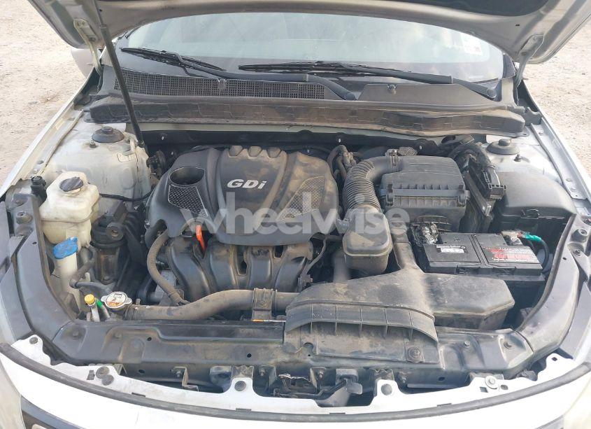 Photo 10 of 2014 Kia Optima LX (VIN 5XXGM4A71EG311304)