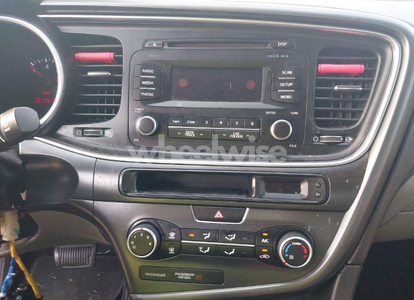 Photo 17 of 2014 Kia Optima LX (VIN 5XXGM4A71EG311304)