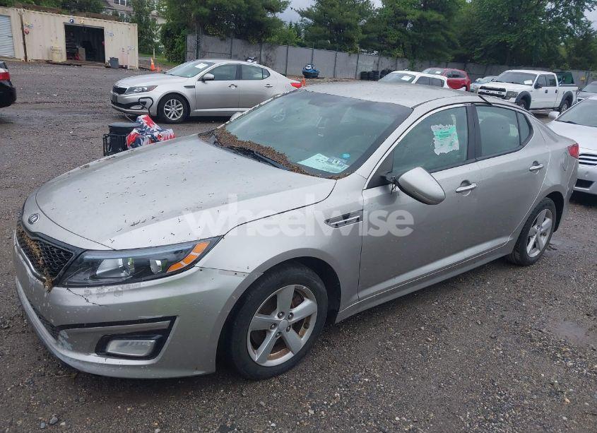 Photo 2 of 2014 Kia Optima LX (VIN 5XXGM4A71EG328023)