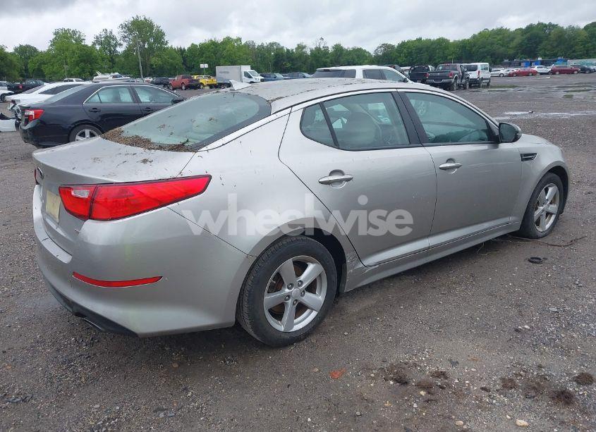 Photo 4 of 2014 Kia Optima LX (VIN 5XXGM4A71EG328023)