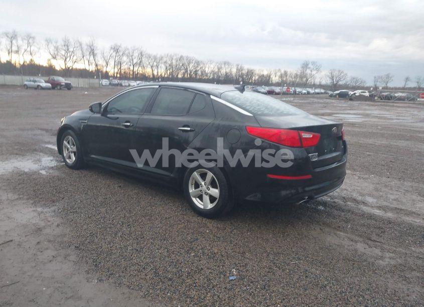 Photo 3 of 2014 Kia Optima LX (VIN 5XXGM4A71EG331827)