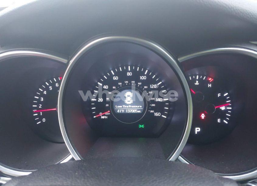 Photo 7 of 2014 Kia Optima LX (VIN 5XXGM4A71EG331827)