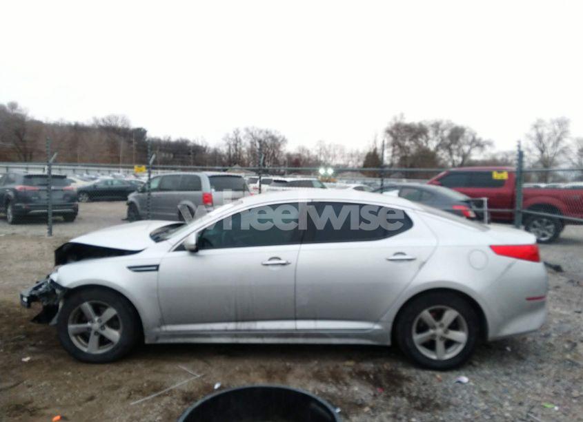 Photo 14 of 2014 Kia Optima LX (VIN 5XXGM4A71EG340589)
