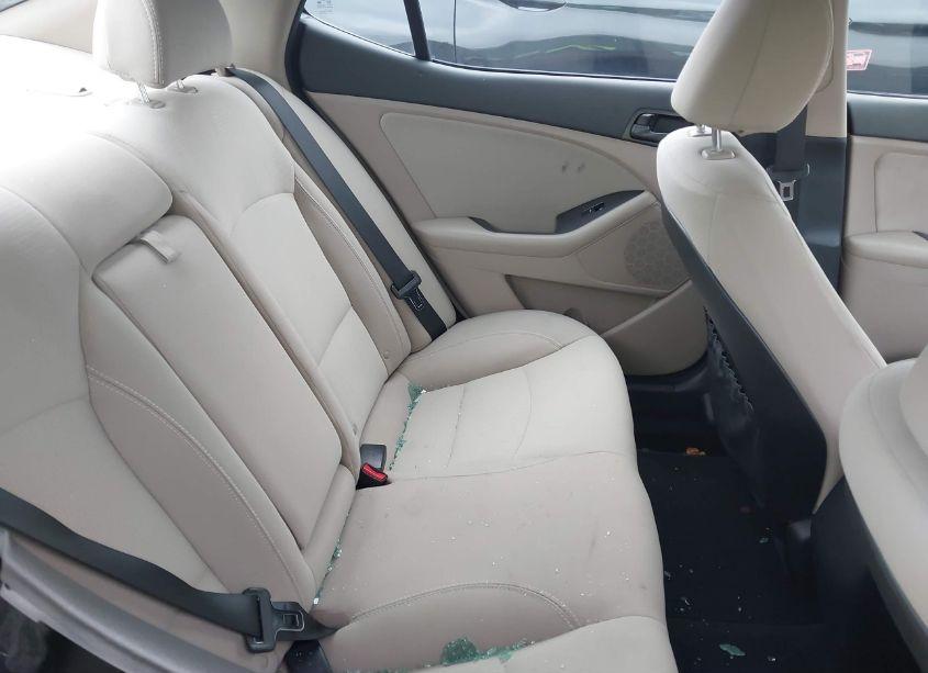 Photo 8 of 2014 Kia Optima LX (VIN 5XXGM4A71EG346103)