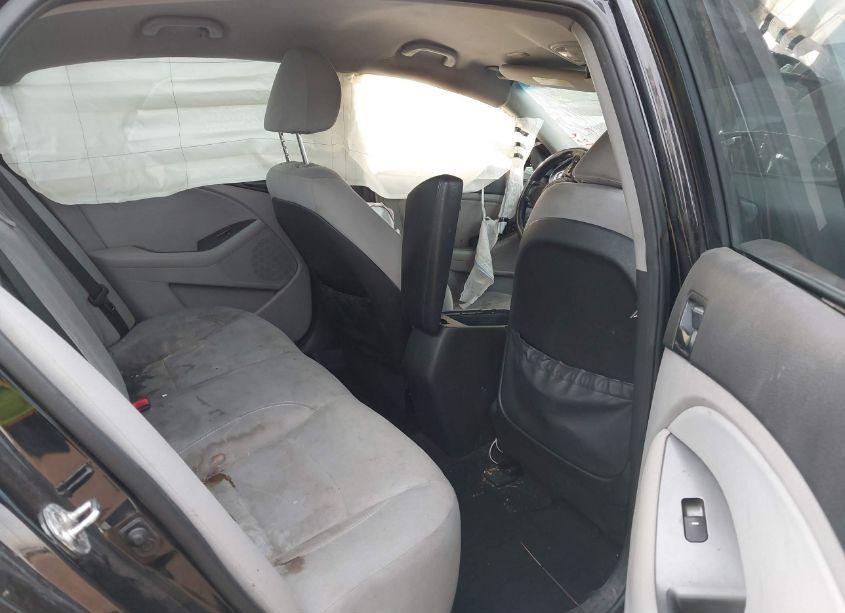 Photo 8 of 2015 Kia Optima LX (VIN 5XXGM4A71FG367941)