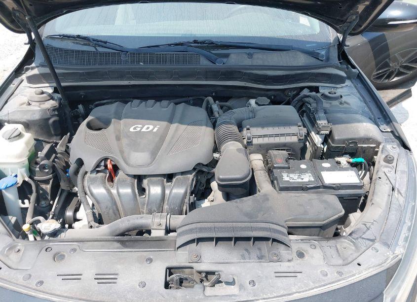 Photo 10 of 2015 Kia Optima LX (VIN 5XXGM4A71FG386182)