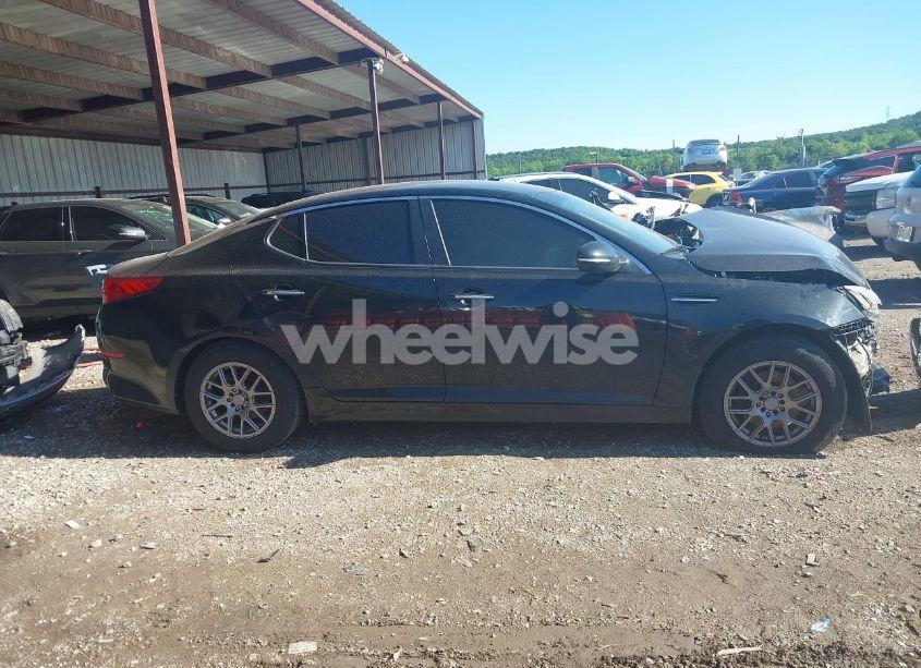 Photo 12 of 2015 Kia Optima LX (VIN 5XXGM4A71FG390250)