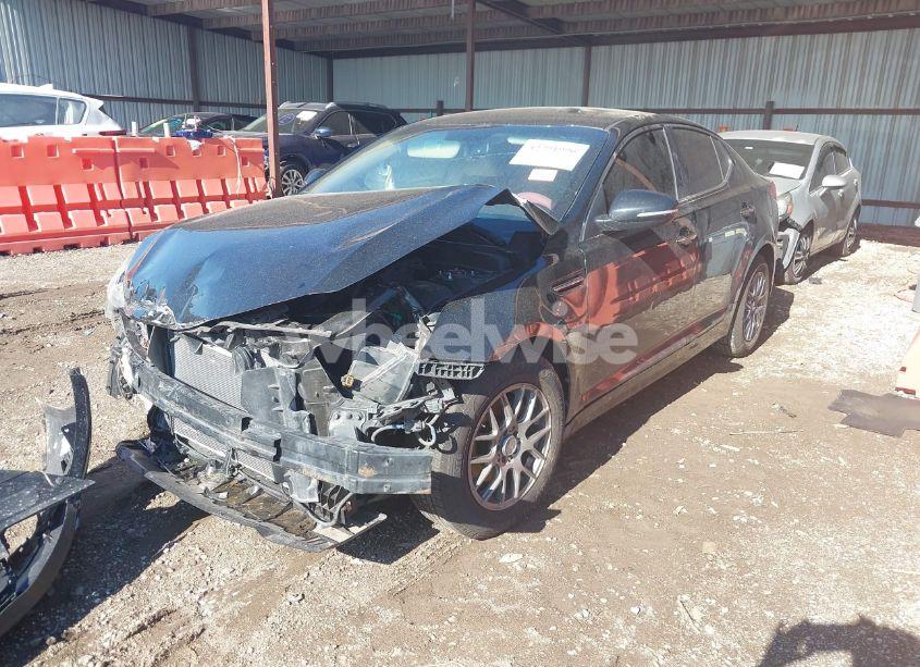 Photo 2 of 2015 Kia Optima LX (VIN 5XXGM4A71FG390250)