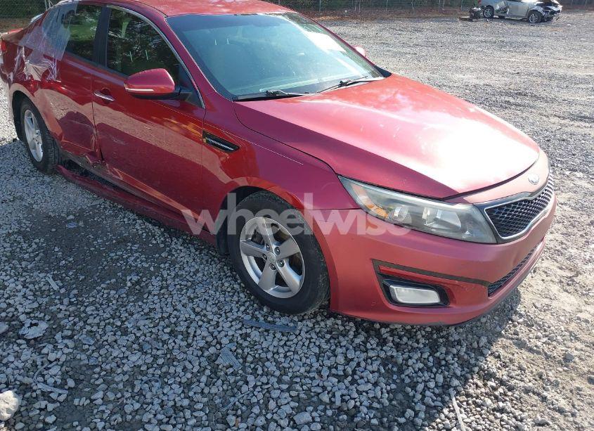 2015 Kia Optima LX (VIN 5XXGM4A71FG440659) main photo