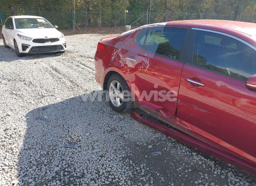 Photo 6 of 2015 Kia Optima LX (VIN 5XXGM4A71FG440659)