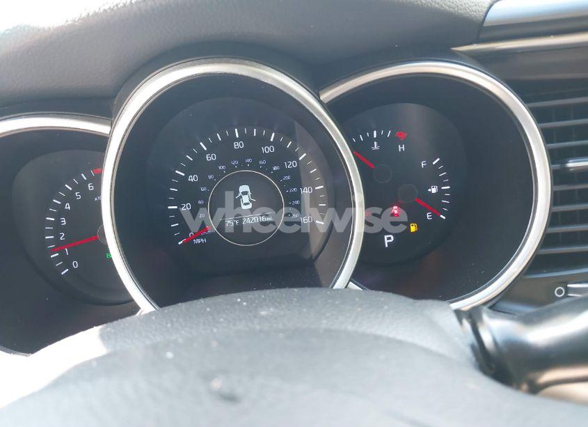 Photo 7 of 2015 Kia Optima LX (VIN 5XXGM4A71FG440659)