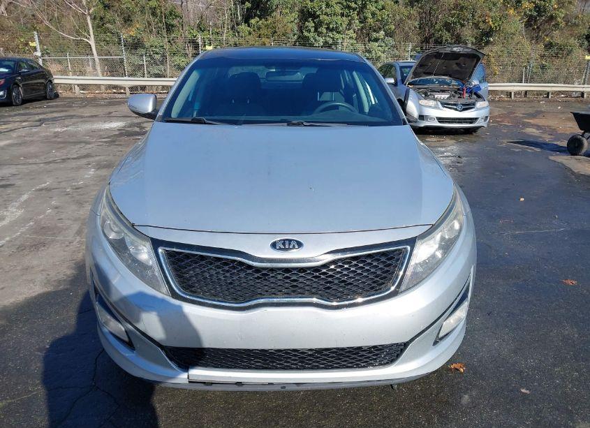 Photo 12 of 2015 Kia Optima LX (VIN 5XXGM4A71FG441553)
