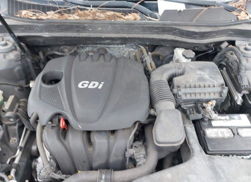 Photo 10 of 2015 Kia Optima LX (VIN 5XXGM4A71FG448793)