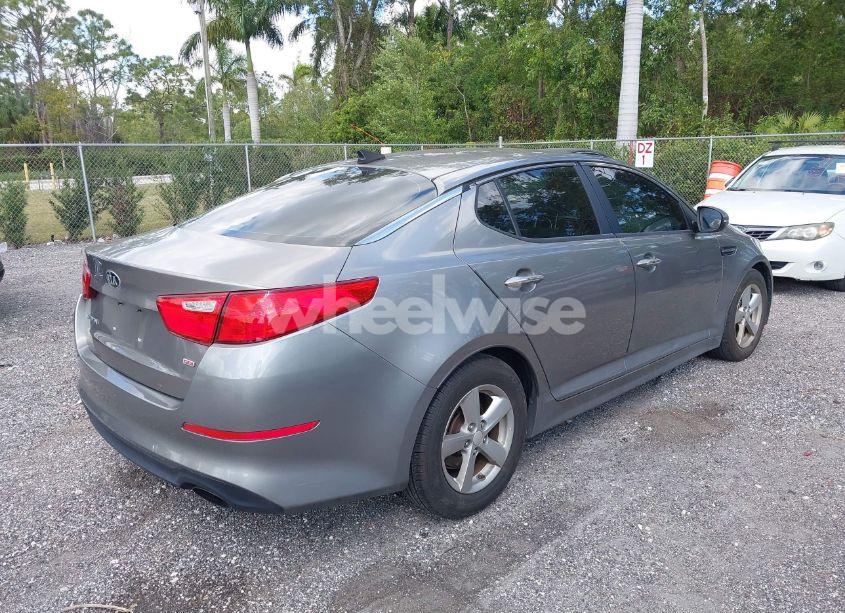 Photo 4 of 2015 Kia Optima LX (VIN 5XXGM4A71FG458210)