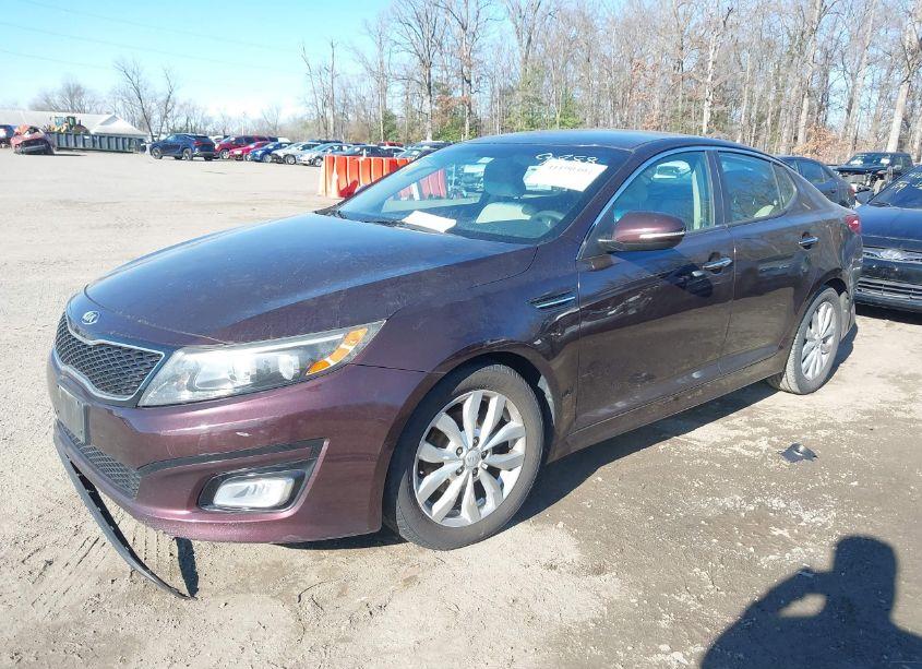 Photo 2 of 2015 Kia Optima LX (VIN 5XXGM4A71FG459888)