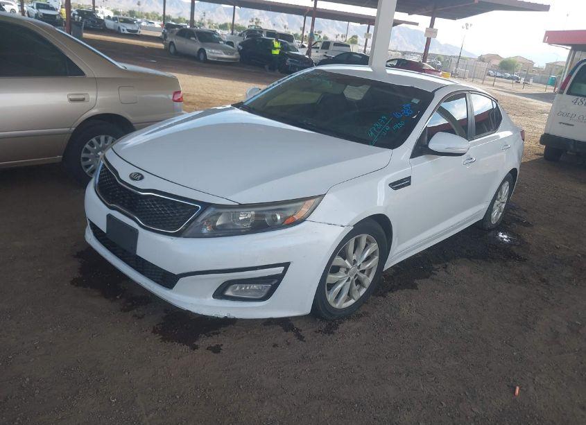 Photo 2 of 2015 Kia Optima LX (VIN 5XXGM4A71FG478179)