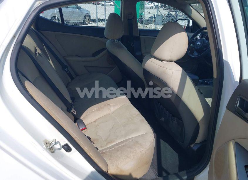 Photo 8 of 2015 Kia Optima LX (VIN 5XXGM4A71FG512167)