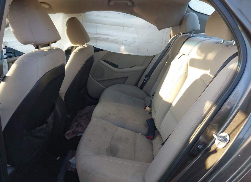 Photo 8 of 2012 Kia Optima LX (VIN 5XXGM4A72CG019173)