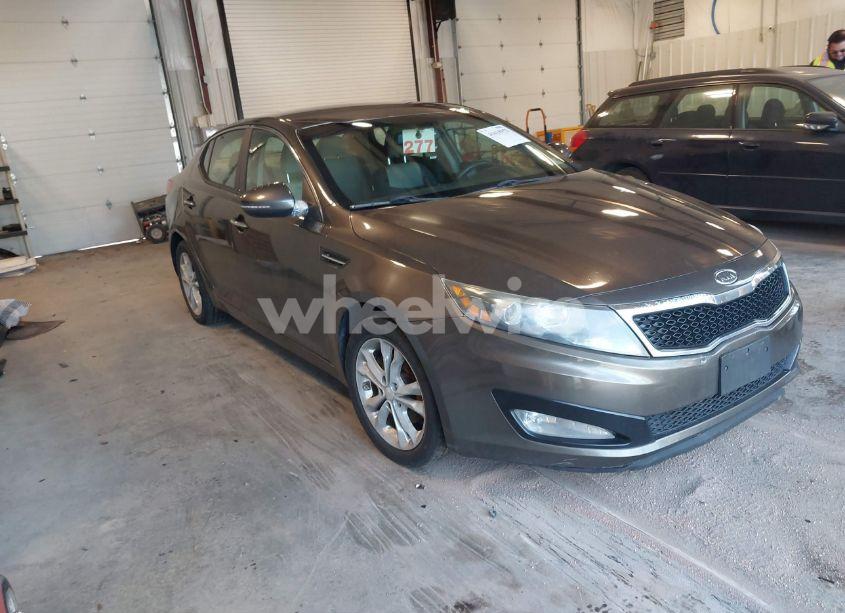 2012 Kia Optima LX (VIN 5XXGM4A72CG057065) main photo