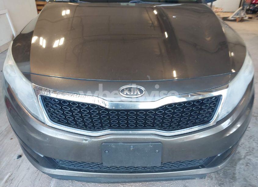 Photo 6 of 2012 Kia Optima LX (VIN 5XXGM4A72CG057065)