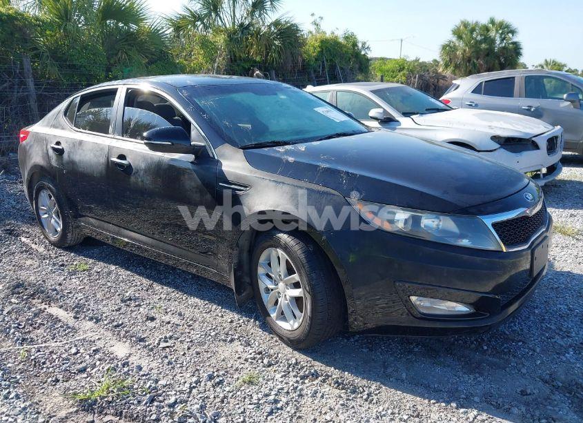 2012 Kia Optima LX (VIN 5XXGM4A72CG081284) main photo