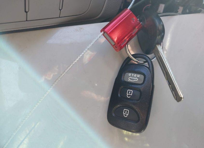 Photo 11 of 2012 Kia Optima LX (VIN 5XXGM4A72CG081821)