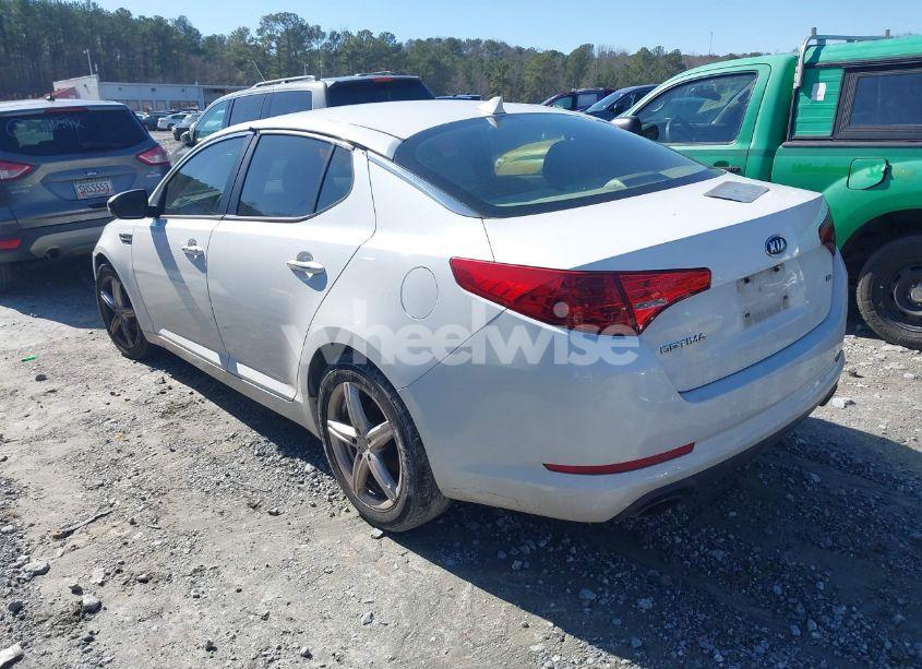 Photo 3 of 2012 Kia Optima LX (VIN 5XXGM4A72CG082127)