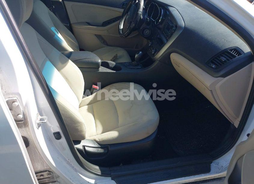 Photo 5 of 2012 Kia Optima LX (VIN 5XXGM4A72CG082127)