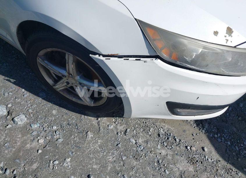 Photo 6 of 2012 Kia Optima LX (VIN 5XXGM4A72CG082127)