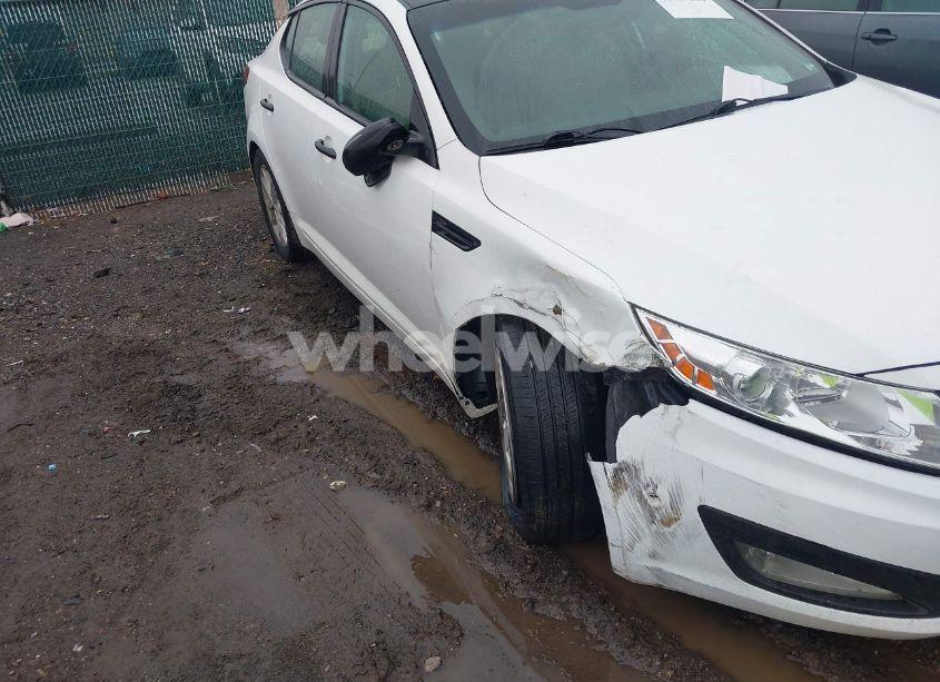 Photo 17 of 2013 Kia Optima LX (VIN 5XXGM4A72DG116343)