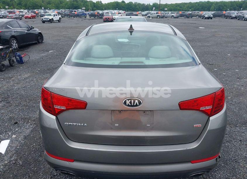 Photo 16 of 2013 Kia Optima LX (VIN 5XXGM4A72DG131358)