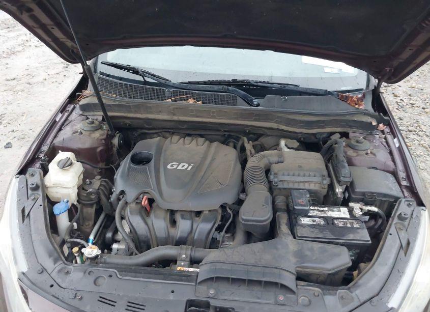 Photo 10 of 2013 Kia Optima LX (VIN 5XXGM4A72DG137273)