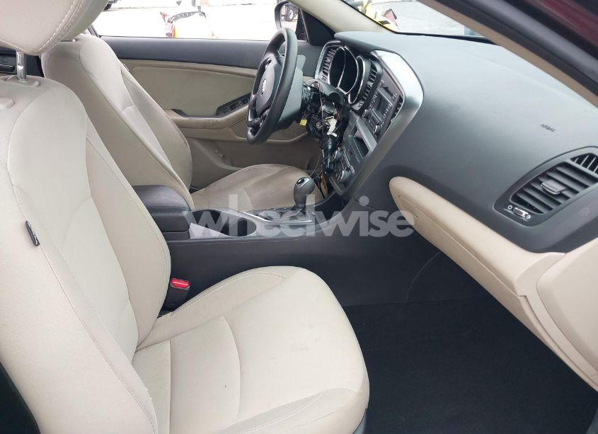 Photo 5 of 2013 Kia Optima LX (VIN 5XXGM4A72DG208410)