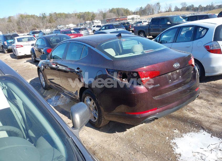 Photo 3 of 2013 Kia Optima LX (VIN 5XXGM4A72DG245750)
