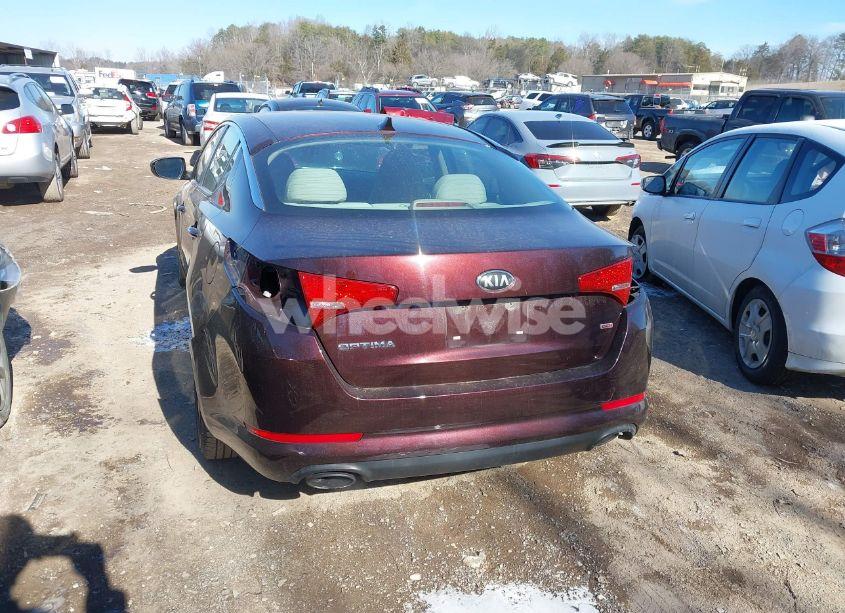 Photo 6 of 2013 Kia Optima LX (VIN 5XXGM4A72DG245750)
