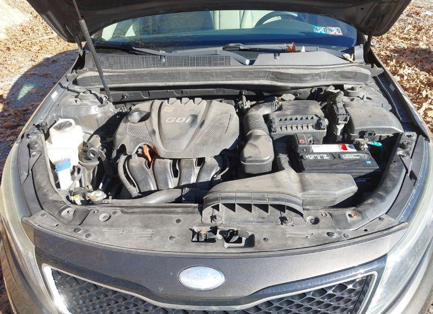 Photo 9 of 2014 Kia Optima LX (VIN 5XXGM4A72EG265093)