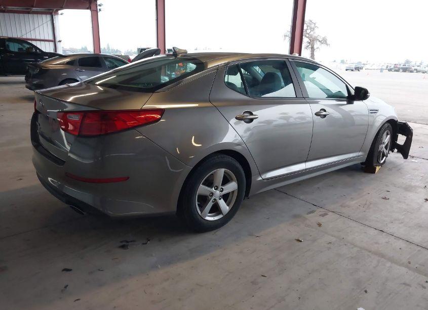 Photo 4 of 2014 Kia Optima LX (VIN 5XXGM4A72EG273677)