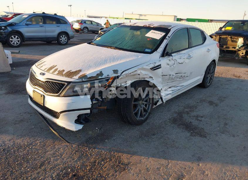 Photo 2 of 2014 Kia Optima LX (VIN 5XXGM4A72EG277020)