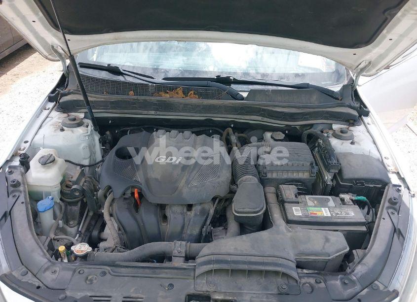 Photo 10 of 2014 Kia Optima LX (VIN 5XXGM4A72EG287434)