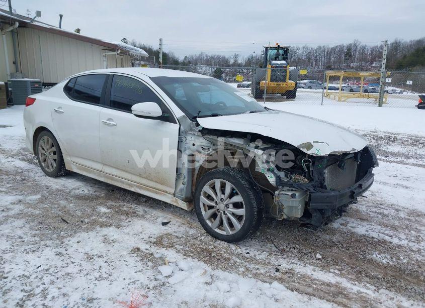 2014 Kia Optima LX (VIN 5XXGM4A72EG302241) main photo