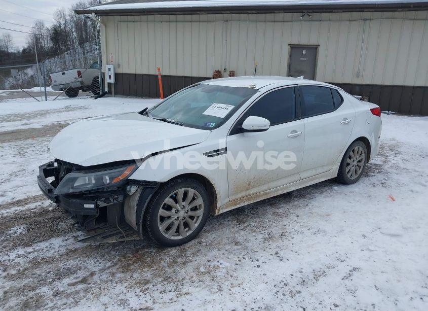 Photo 2 of 2014 Kia Optima LX (VIN 5XXGM4A72EG302241)