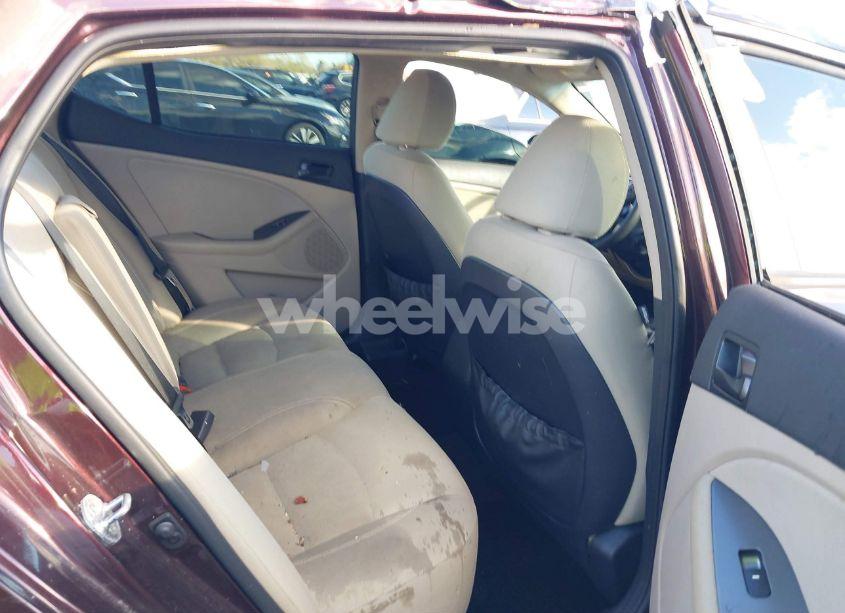 Photo 8 of 2014 Kia Optima LX (VIN 5XXGM4A72EG309030)