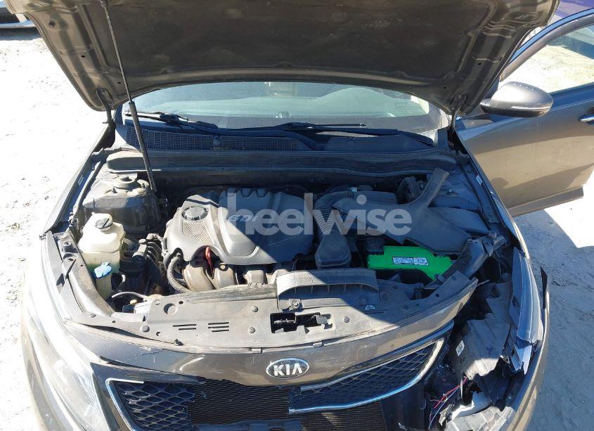 Photo 10 of 2015 Kia Optima LX (VIN 5XXGM4A72FG360934)