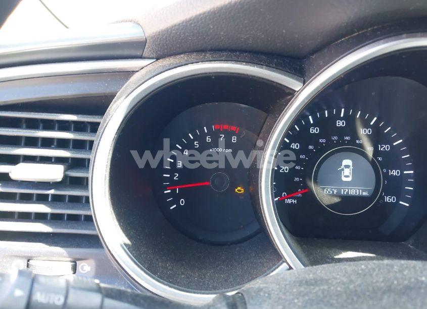 Photo 7 of 2015 Kia Optima LX (VIN 5XXGM4A72FG360934)