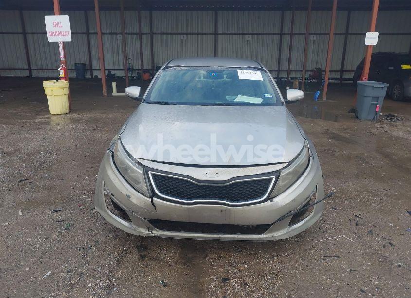 Photo 12 of 2015 Kia Optima LX (VIN 5XXGM4A72FG361601)