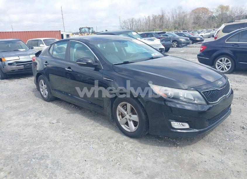 2015 Kia Optima LX (VIN 5XXGM4A72FG364448) main photo